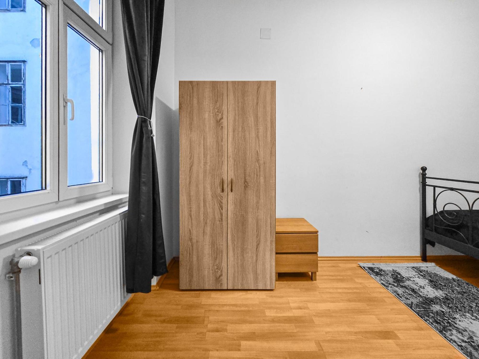 Modern Three-Bedroom, Triple King Beds เวียนนา ภายนอก รูปภาพ